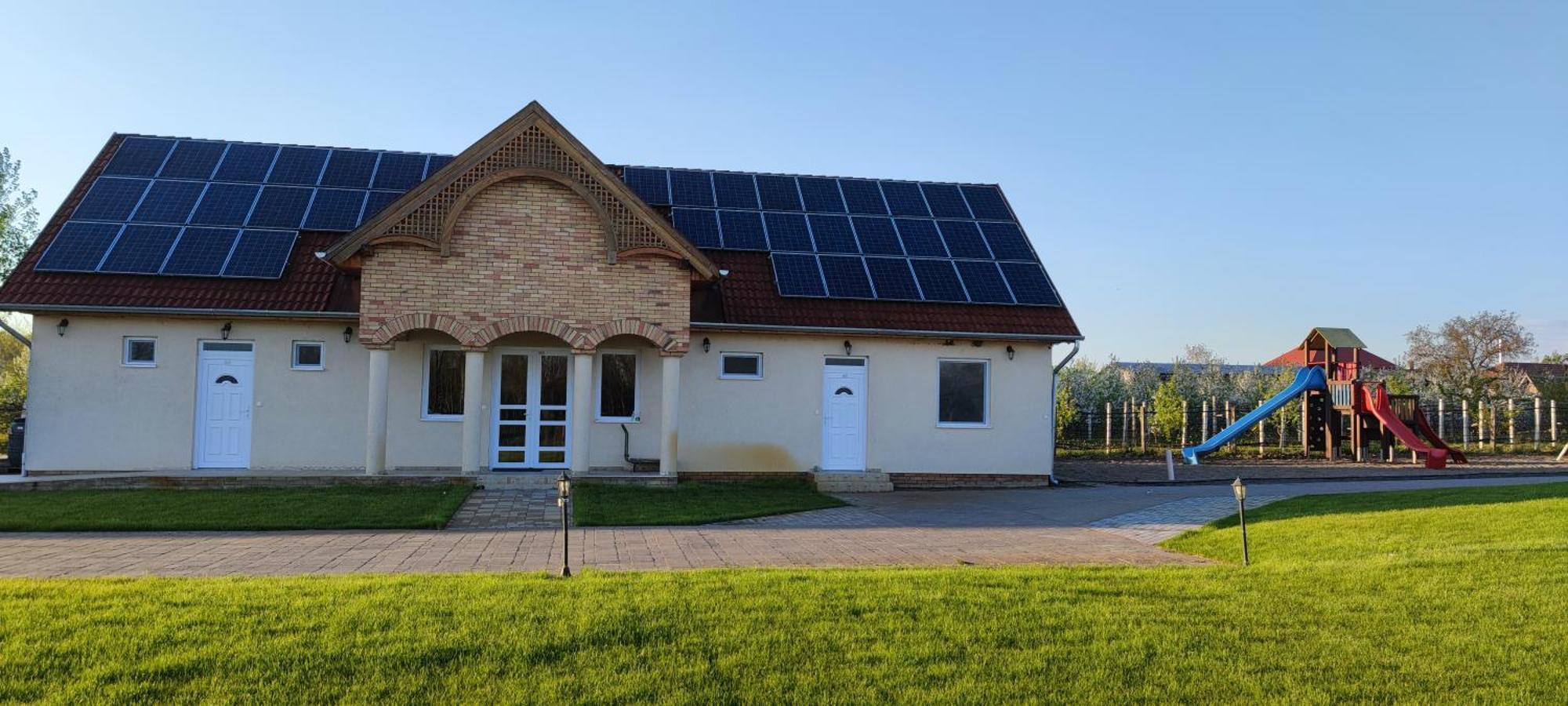 Village Garden Family Guest House Tiszakanyar Номер фото