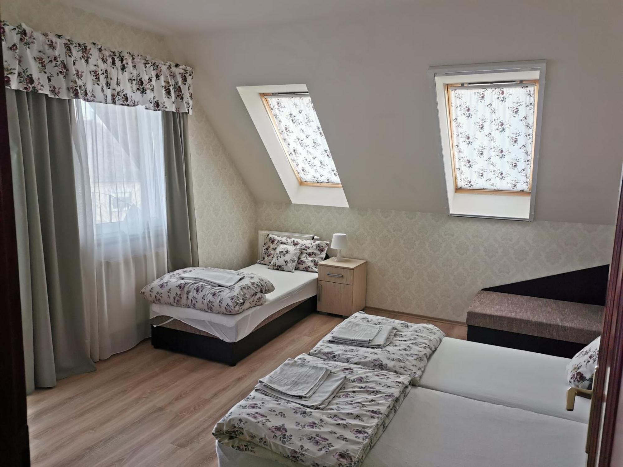 Village Garden Family Guest House Tiszakanyar Экстерьер фото
